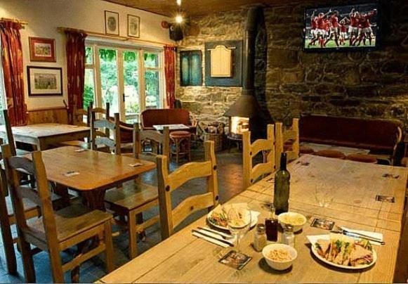 Ty Mawr Hotel Llanbedr  Ngoại thất bức ảnh